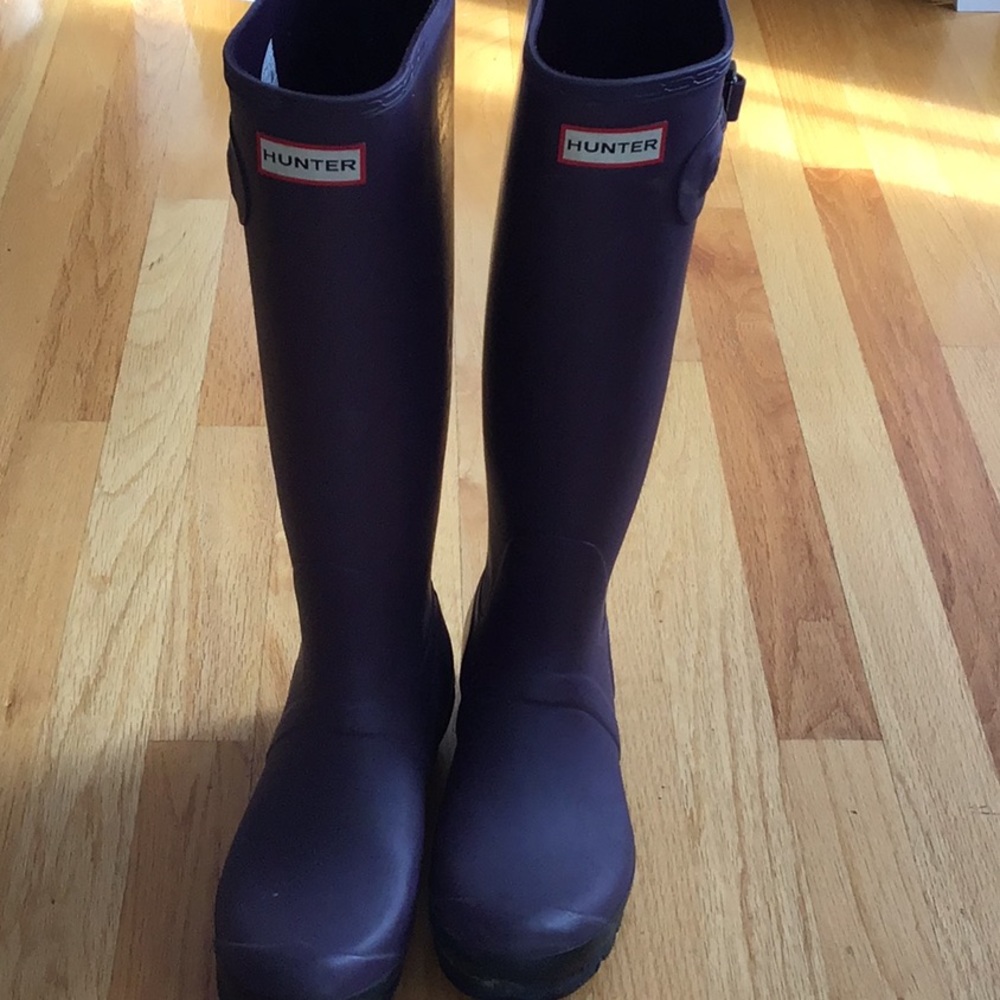 Purple hunter boots